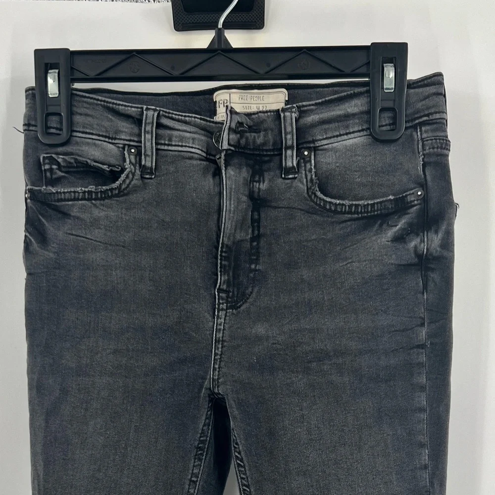 Free People grey ribbed jeans size W27
